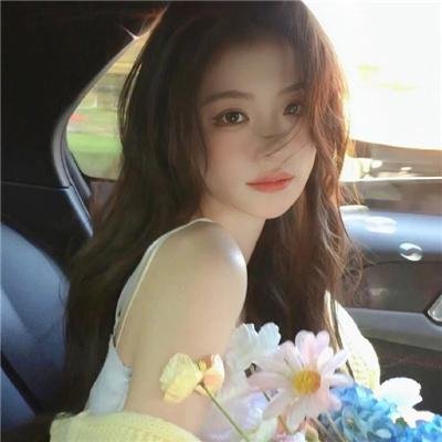 游艇春色